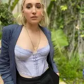 Harley Quinn Smith nude #0016