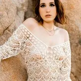Harley Quinn Smith голая #0241