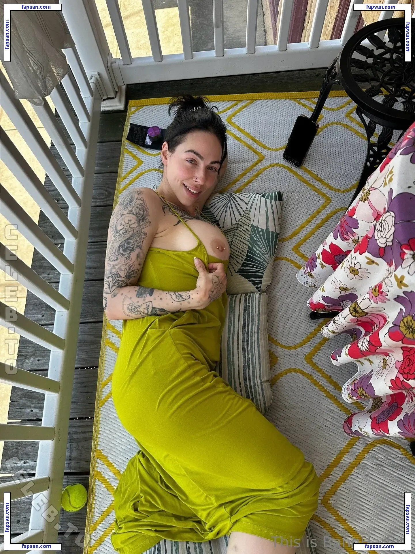 Harlow Harrison голая фото #0050 с Онлифанс