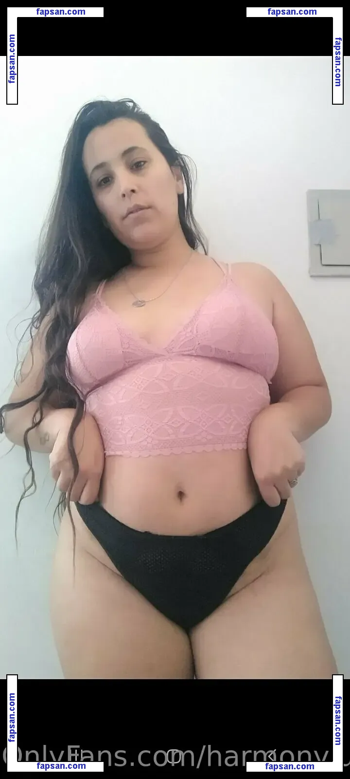 harmonylulu nude photo #0022 from OnlyFans