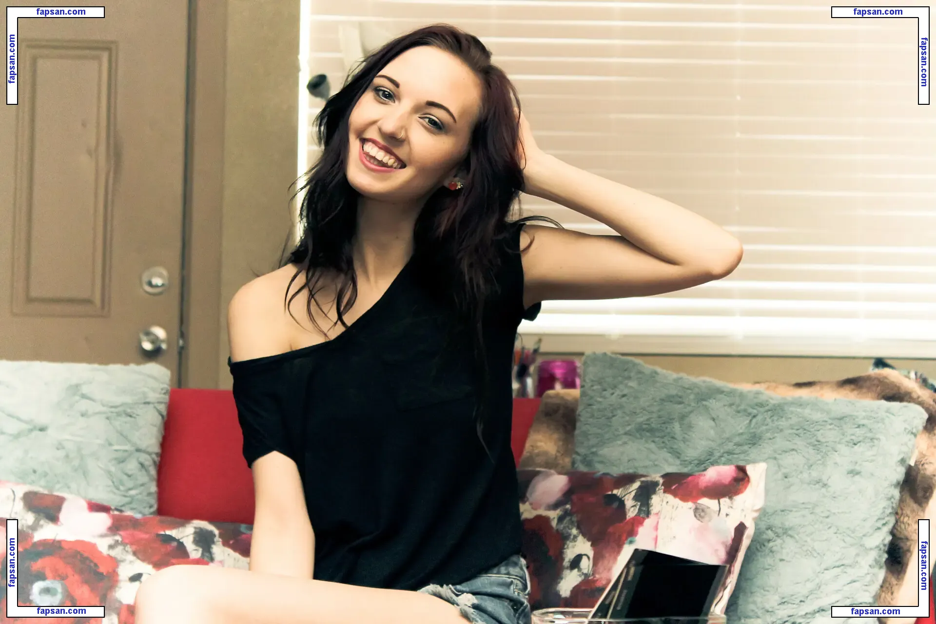 Harper Madi nude photo #0050 from OnlyFans