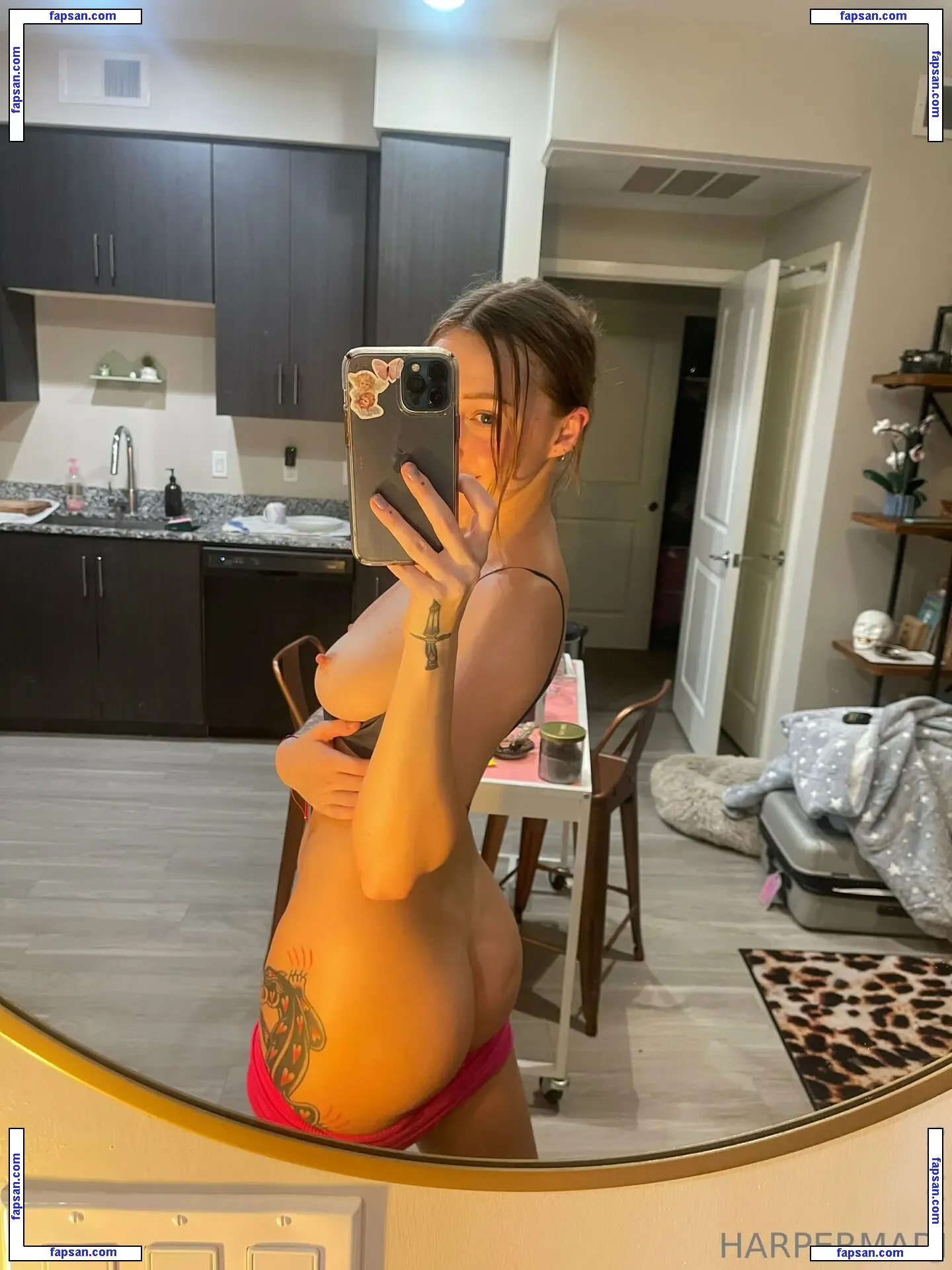 harpermadi_ nude photo #0562 from OnlyFans