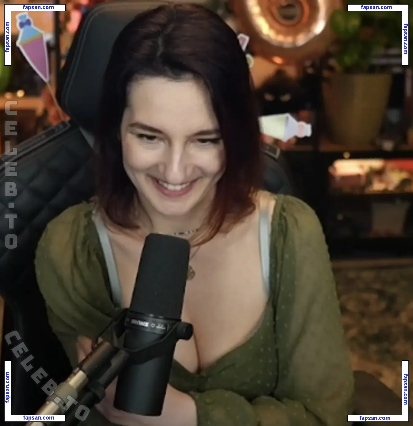 Haselnuuuss nude photo #0007 from OnlyFans