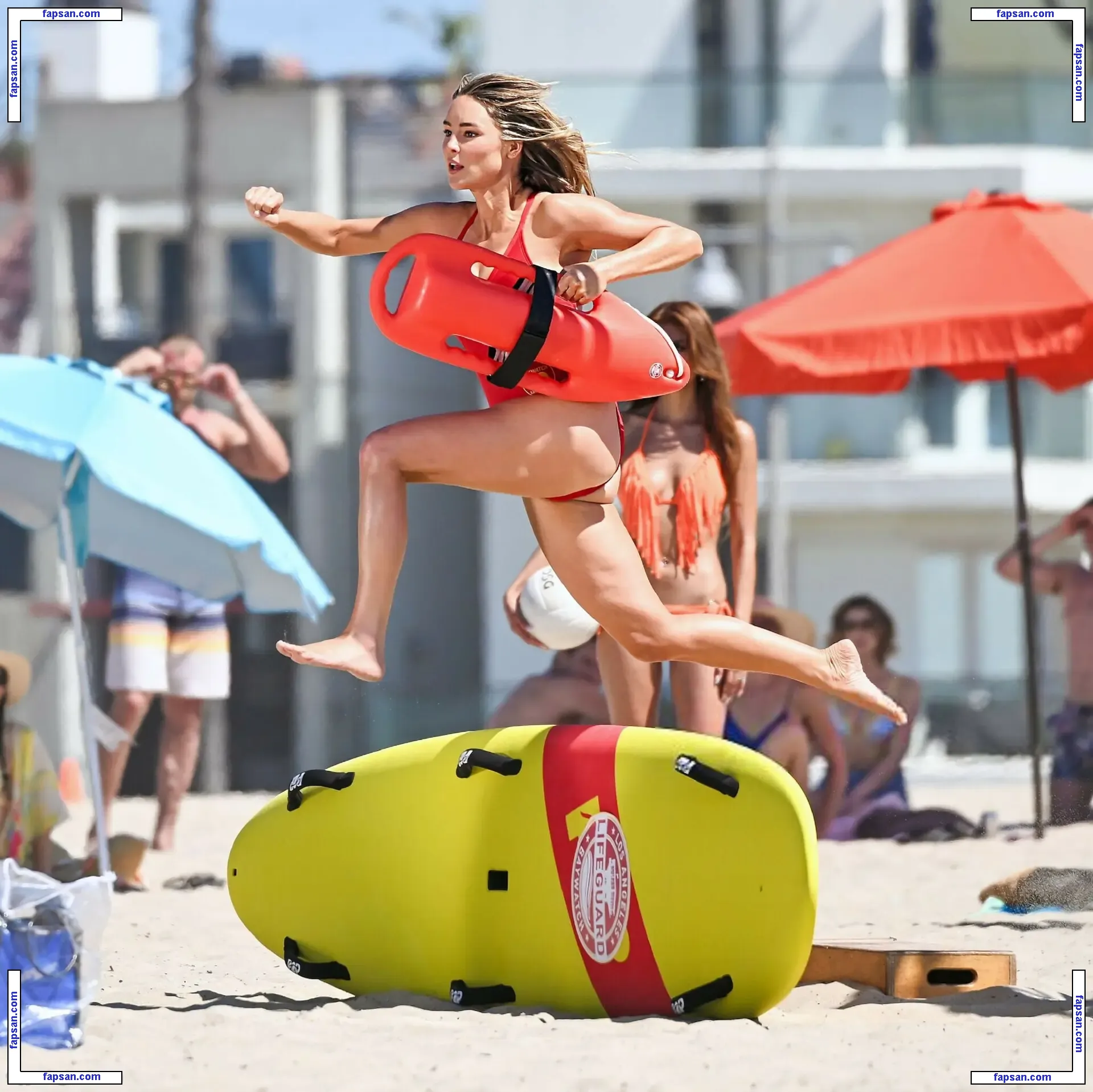 Hassie Harrison nude photo #0101 from OnlyFans