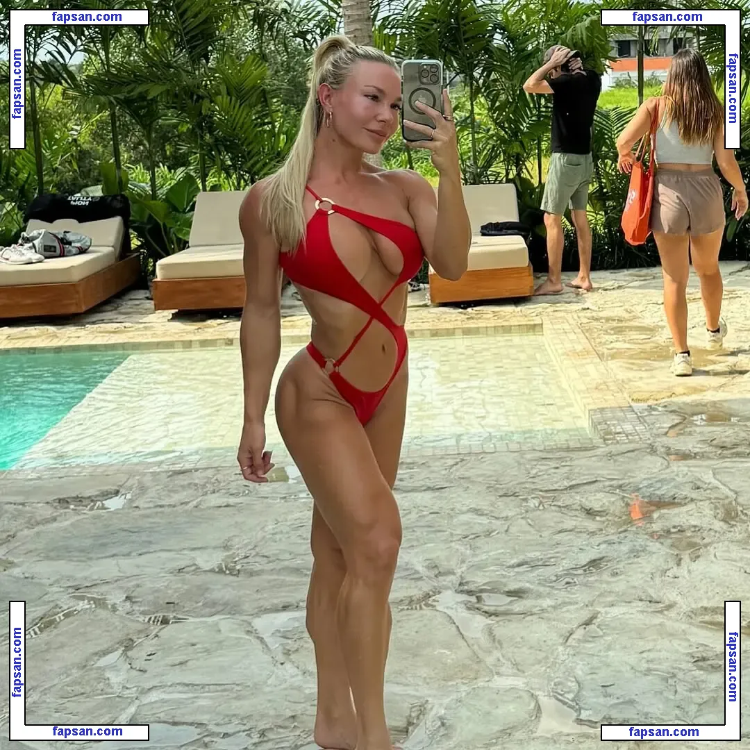 Hattie Boydle nude photo #0002 from OnlyFans