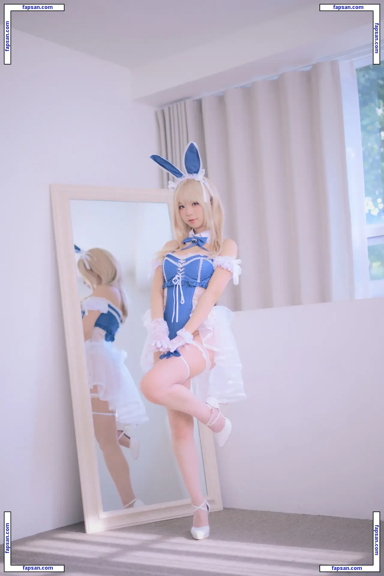 hattiecos nude photo #0039 from OnlyFans