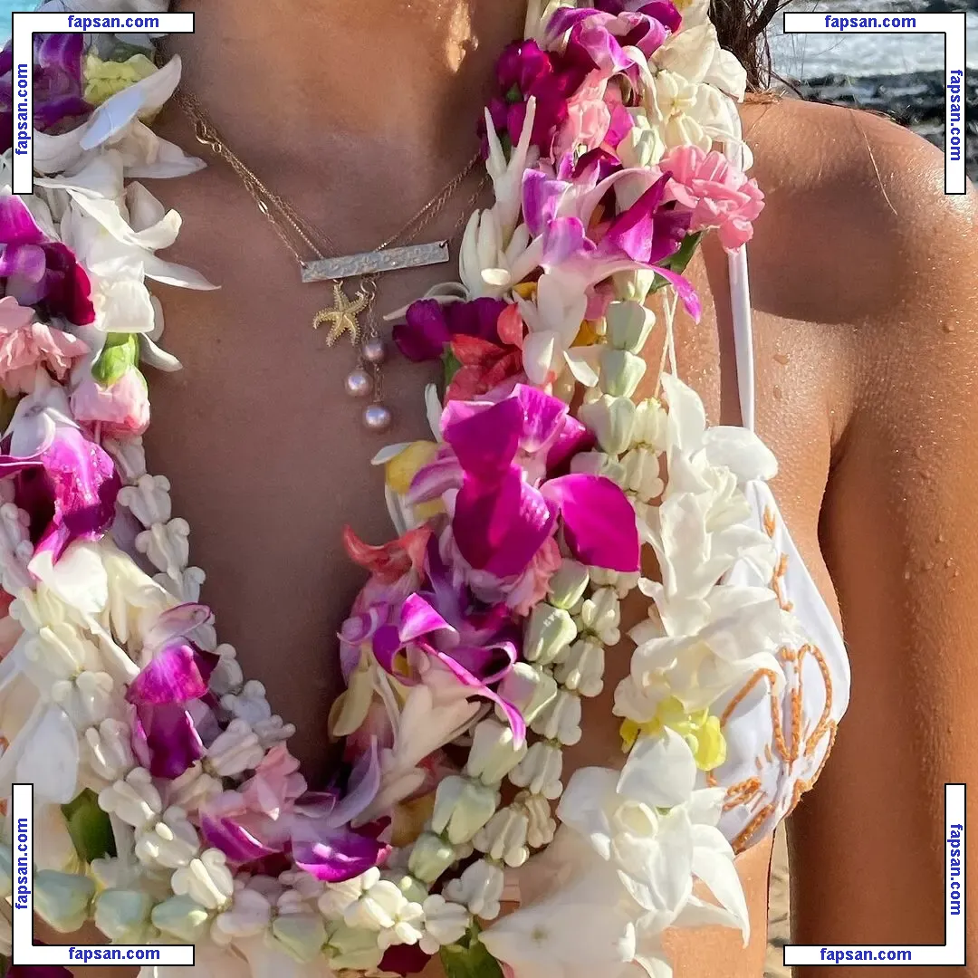 Hawaii Baddies nude photo #0102 from OnlyFans