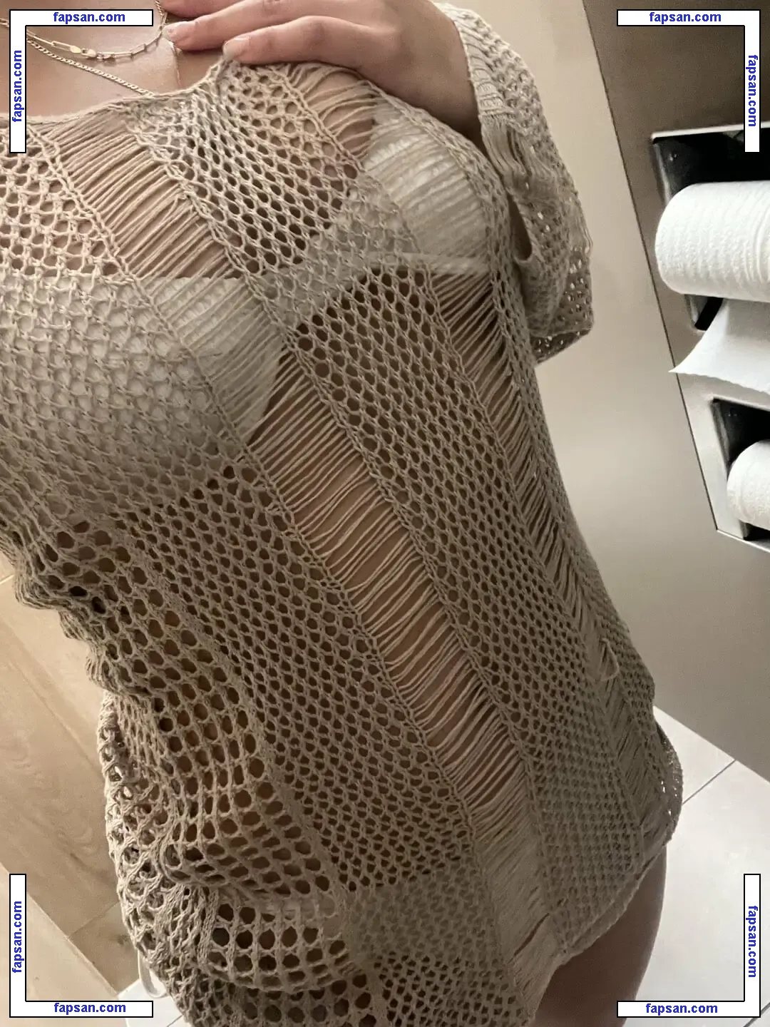 Hawaiian_Fun nude photo #0007 from OnlyFans