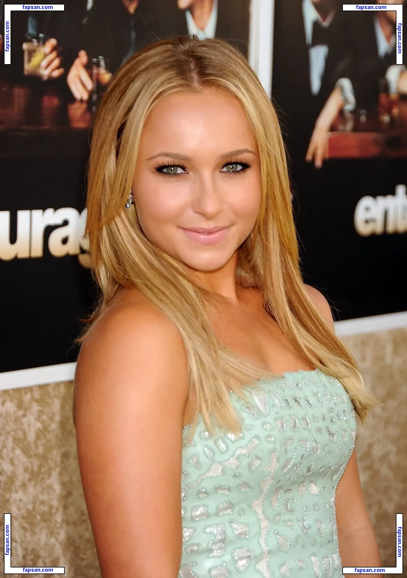 Hayden Panettiere голая фото #1458 с Онлифанс