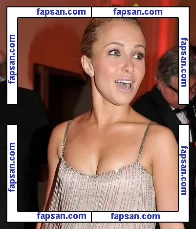 Hayden Panettiere nude photo #1489 from OnlyFans