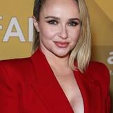 Hayden Panettiere голая #1095