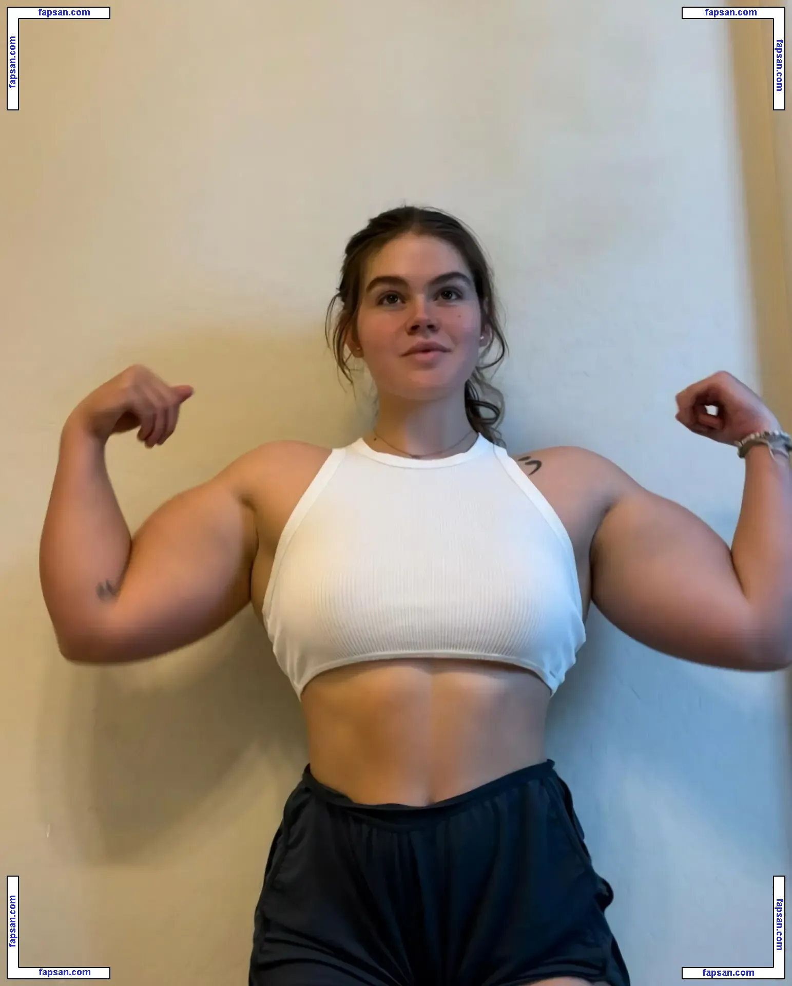 Hayfit4 nude photo #0056 from OnlyFans