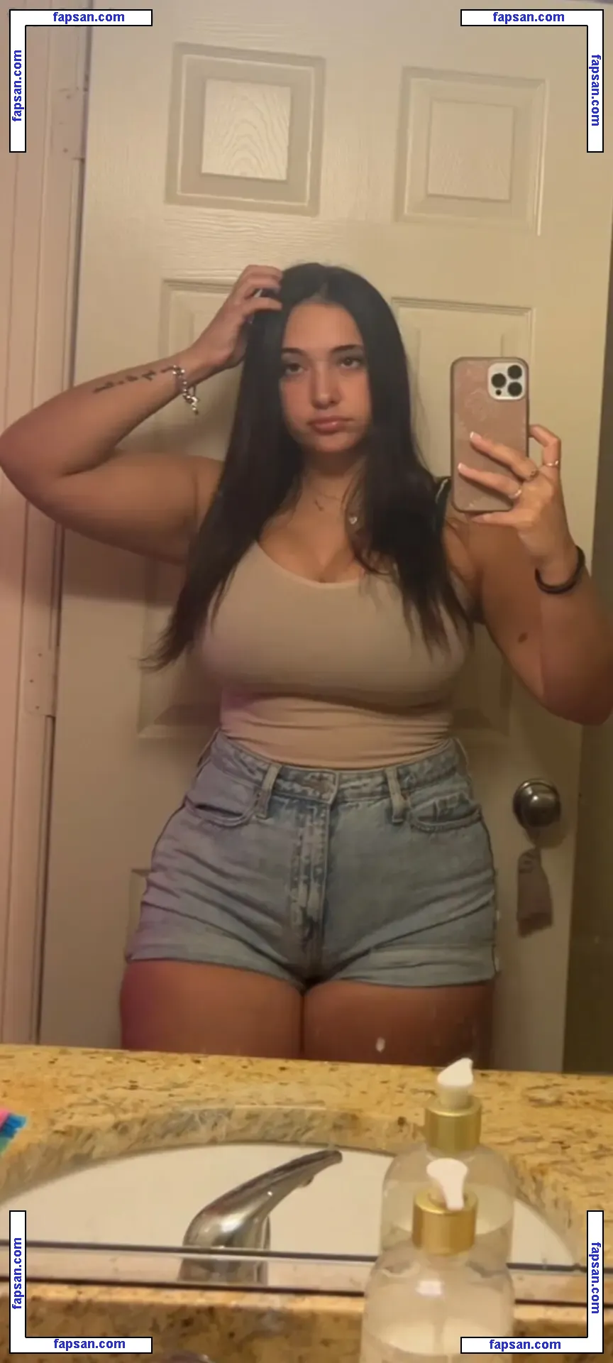 Haylee Anderson nude photo #0012 from OnlyFans
