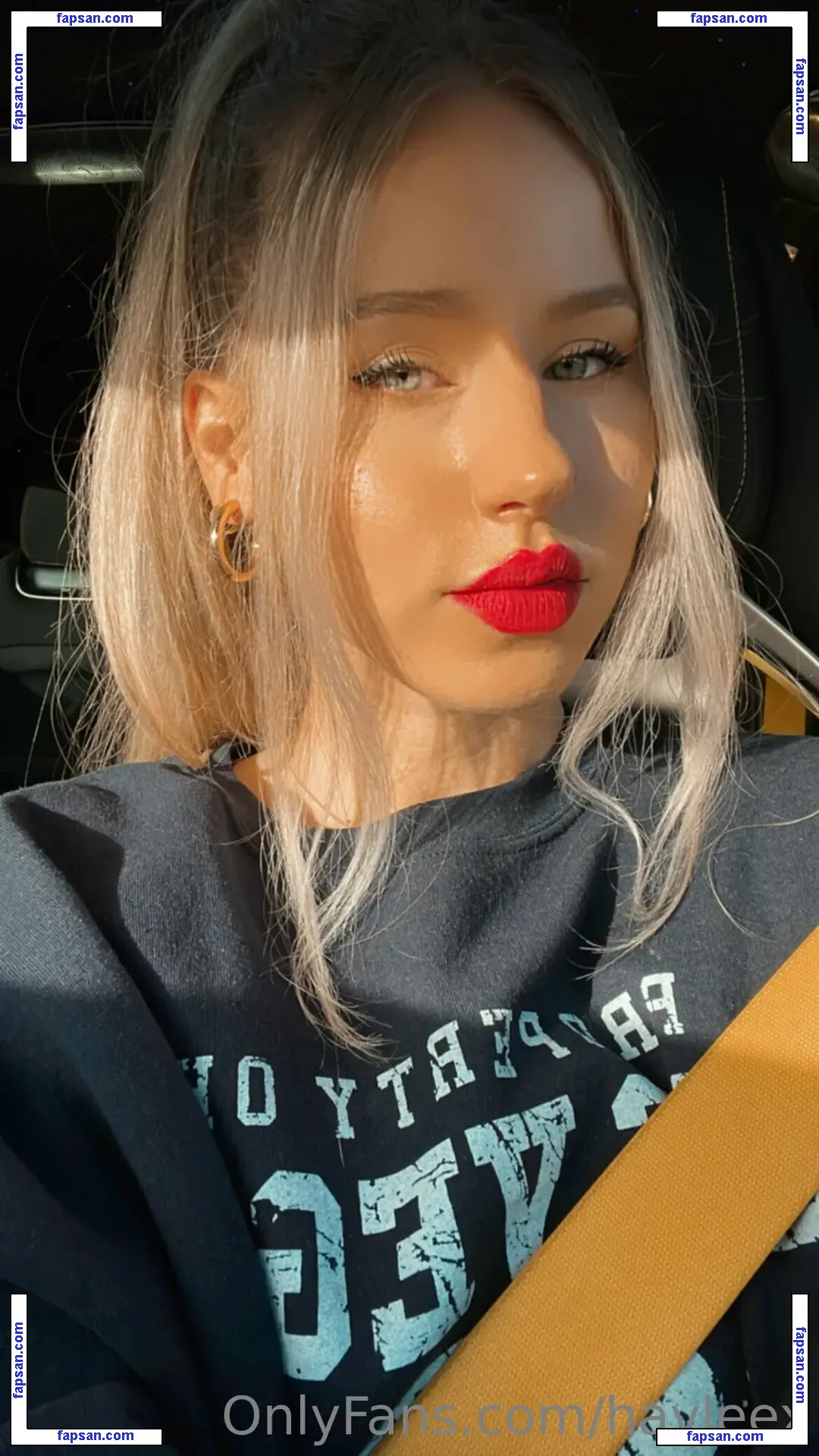 Hayleex nude photo #0148 from OnlyFans