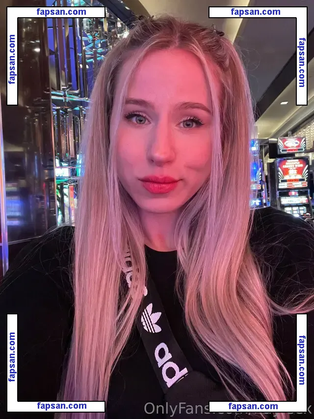 Hayleex nude photo #0241 from OnlyFans