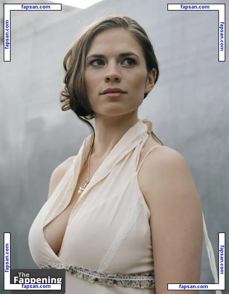 Hayley Atwell nude photo #0785 from OnlyFans