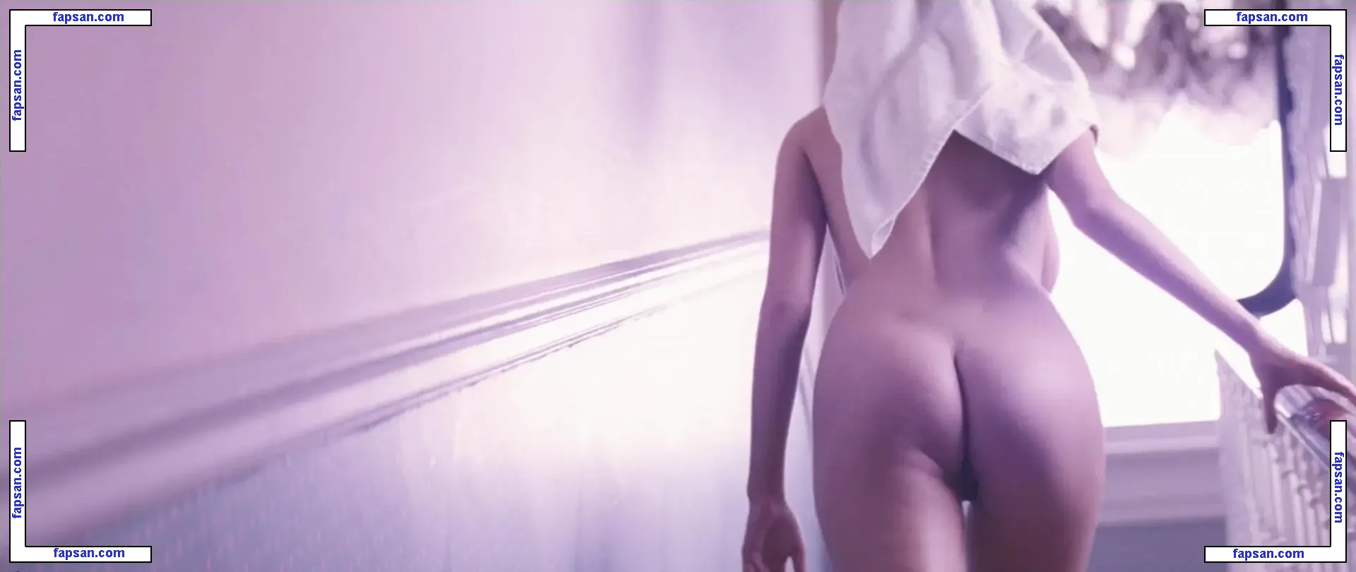 Hayley-Marie Coppin голая фото #0022 с Онлифанс