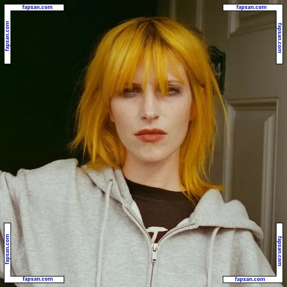 Hayley Williams голая фото #0022 с Онлифанс