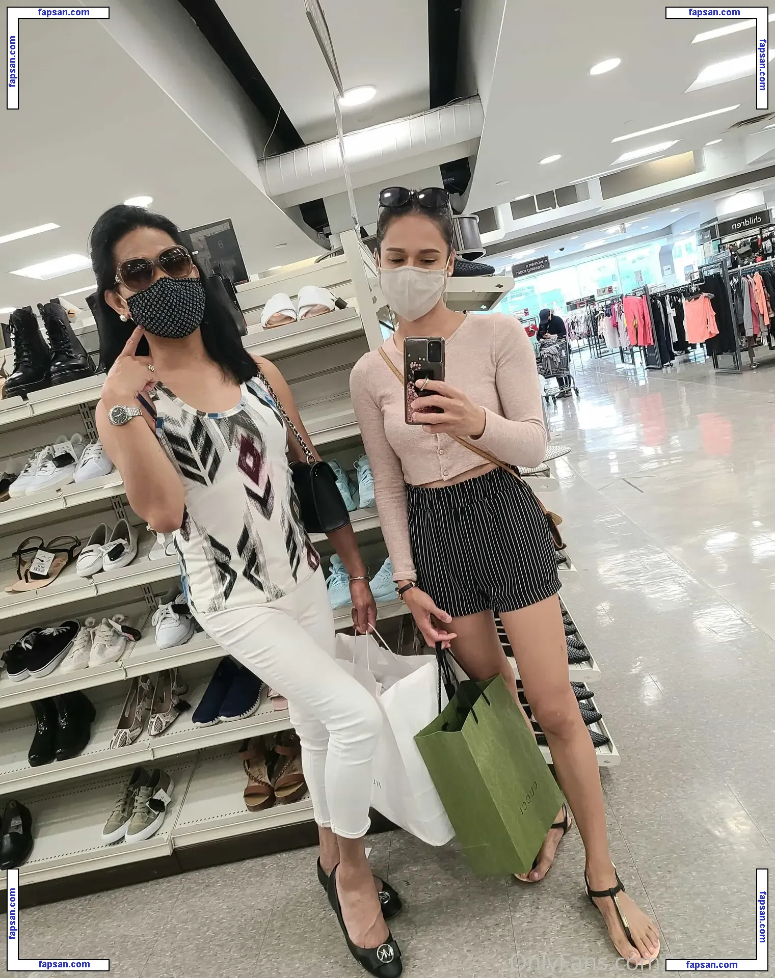 heartrans голая фото #0006 с Онлифанс