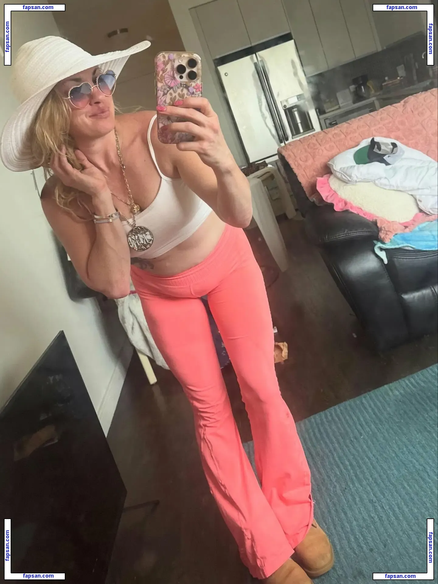 Heather Hardy / American Boxer голая фото #0005 с Онлифанс