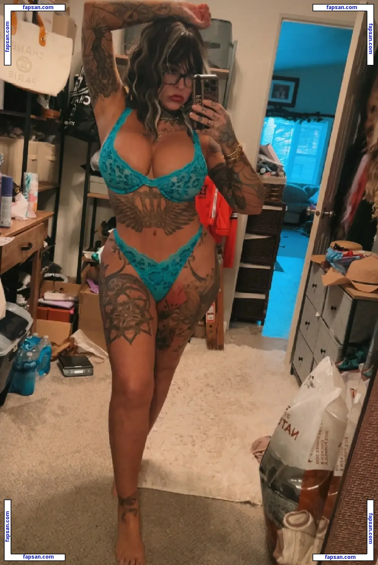 Heathurstarr11 nude photo #0009 from OnlyFans