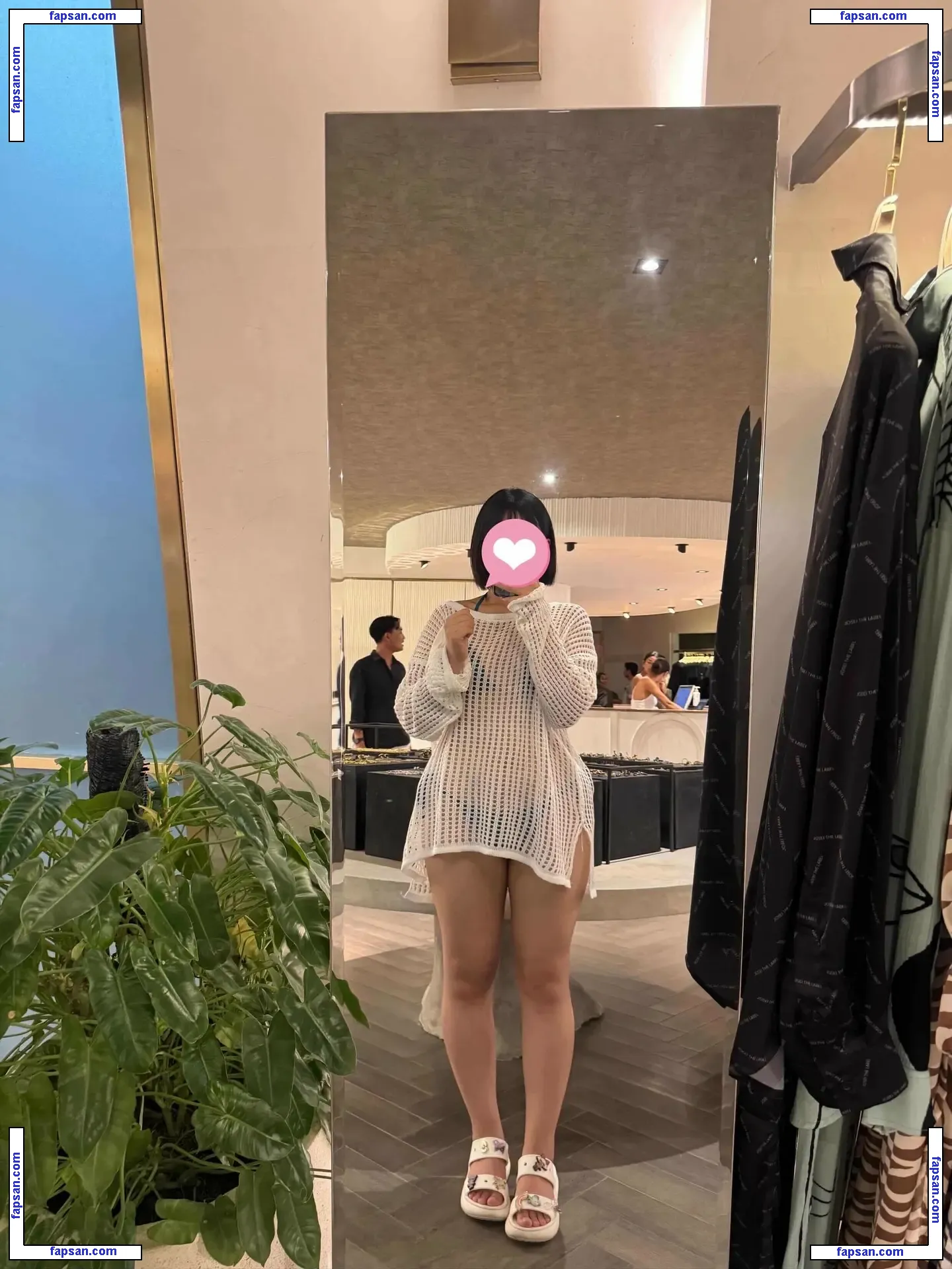 Heeheemoon голая фото #0033 с Онлифанс