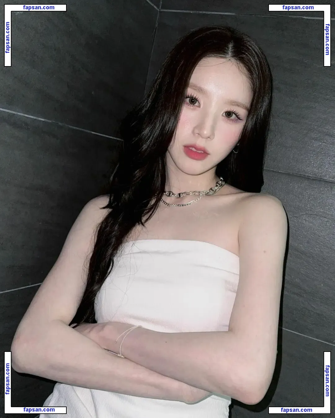 HeeJin nude photo #0007 from OnlyFans