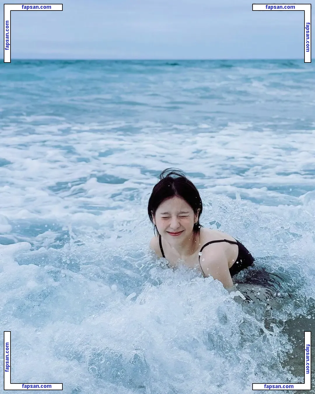 HeeJin nude photo #0038 from OnlyFans