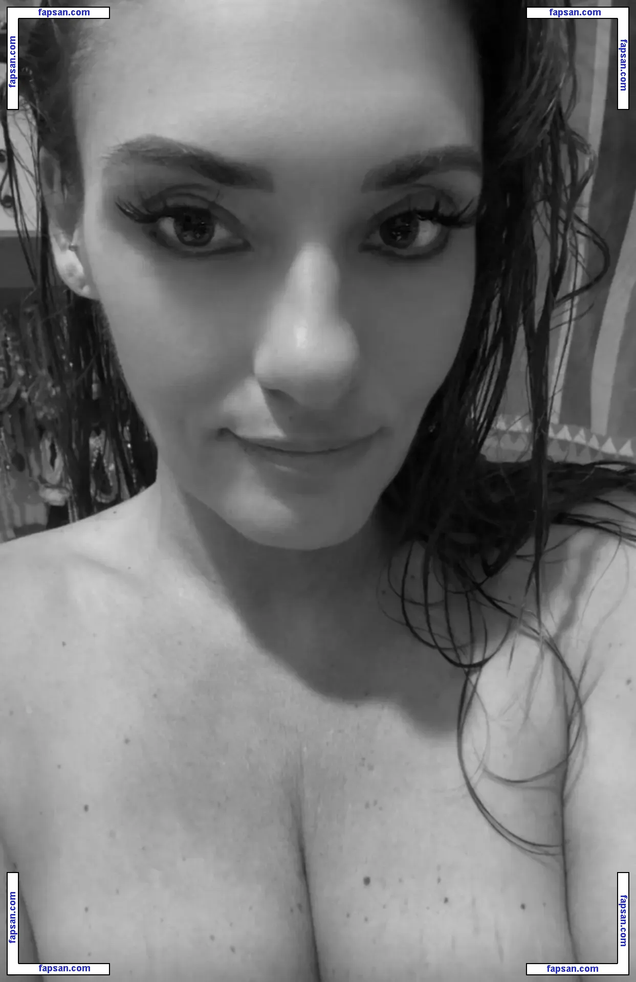 Heidi Gardner nude photo #0042 from OnlyFans