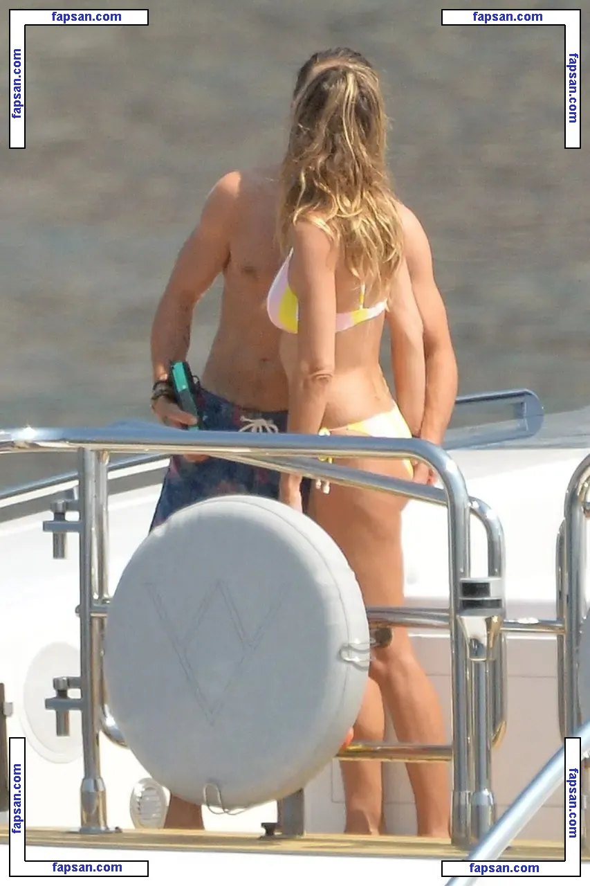 Heidi Klum nude photo #0210 from OnlyFans