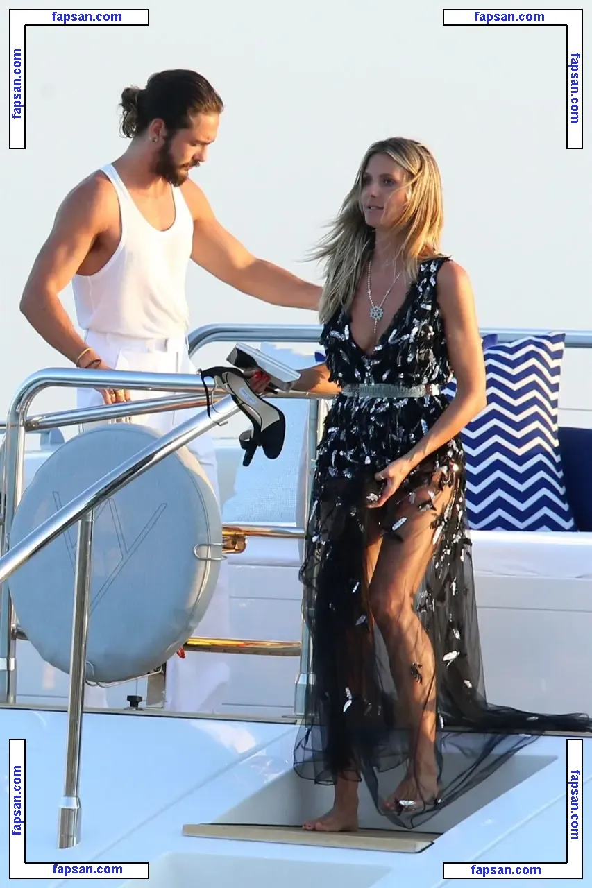 Heidi Klum nude photo #0281 from OnlyFans