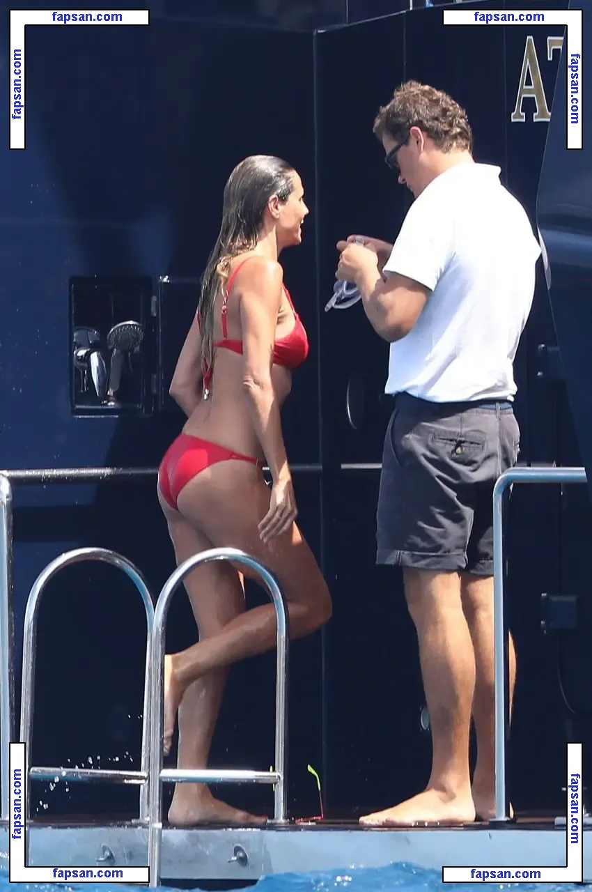 Heidi Klum nude photo #1122 from OnlyFans