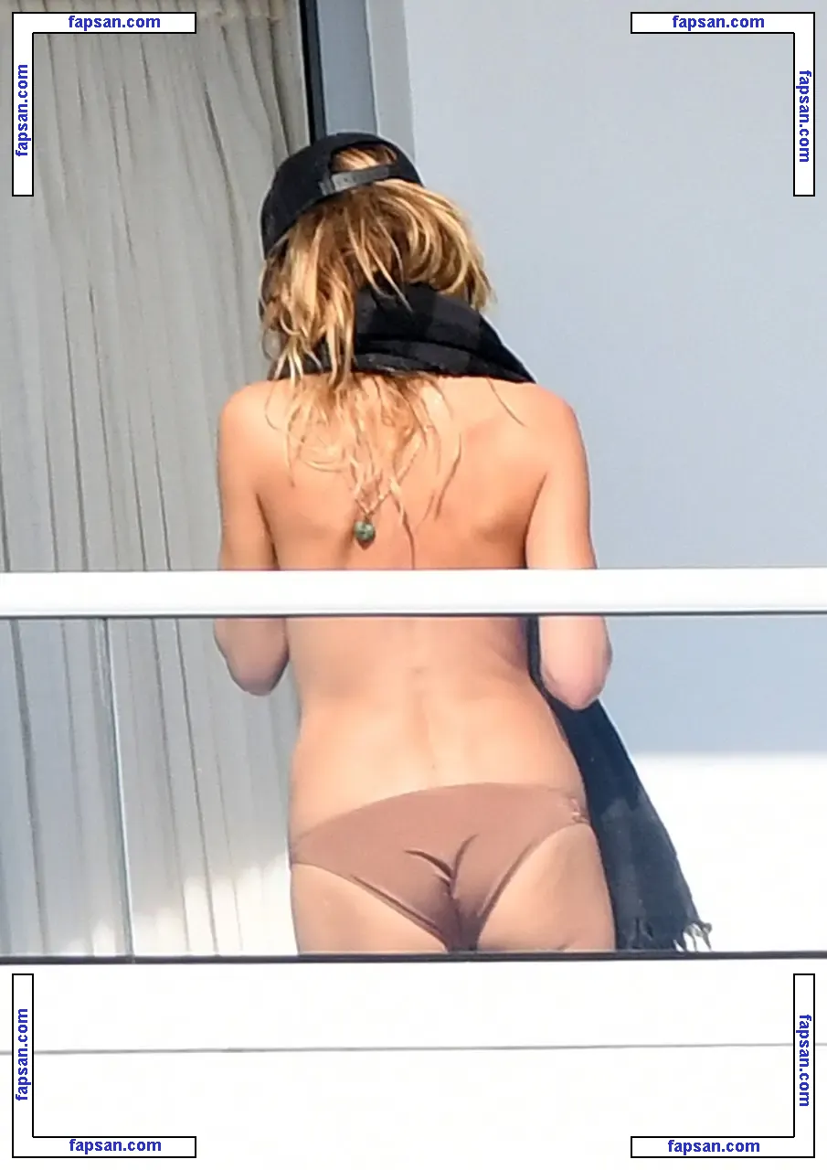 Heidi Klum nude photo #1265 from OnlyFans