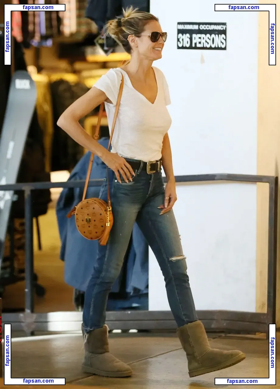 Heidi Klum nude photo #1324 from OnlyFans