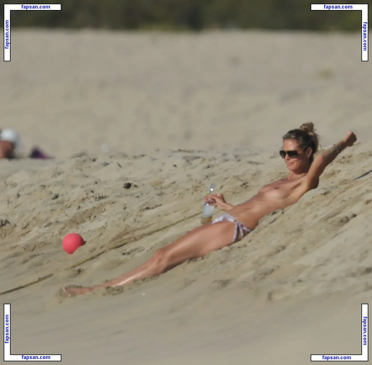 Heidi Klum nude photo #2043 from OnlyFans