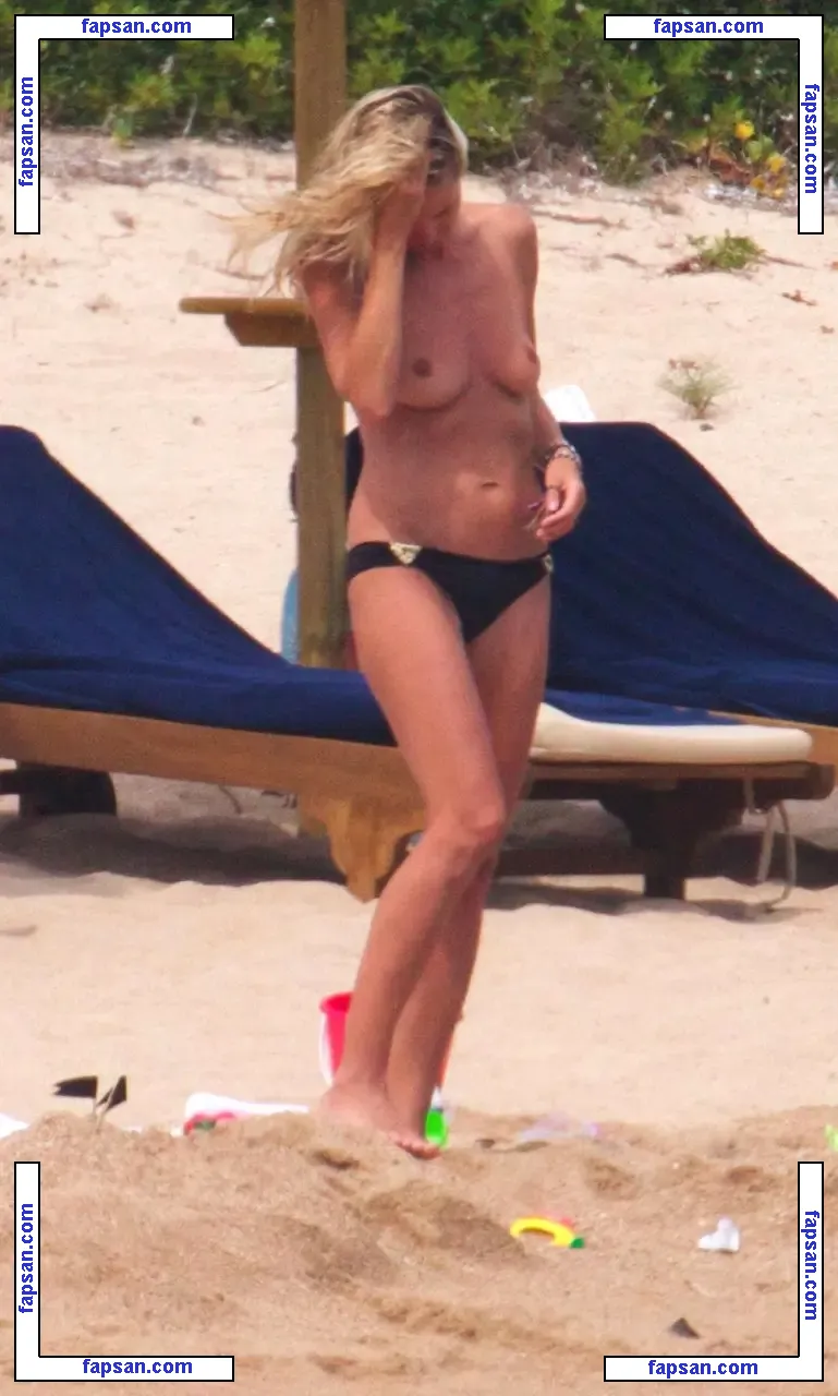 Heidi Klum nude photo #2047 from OnlyFans