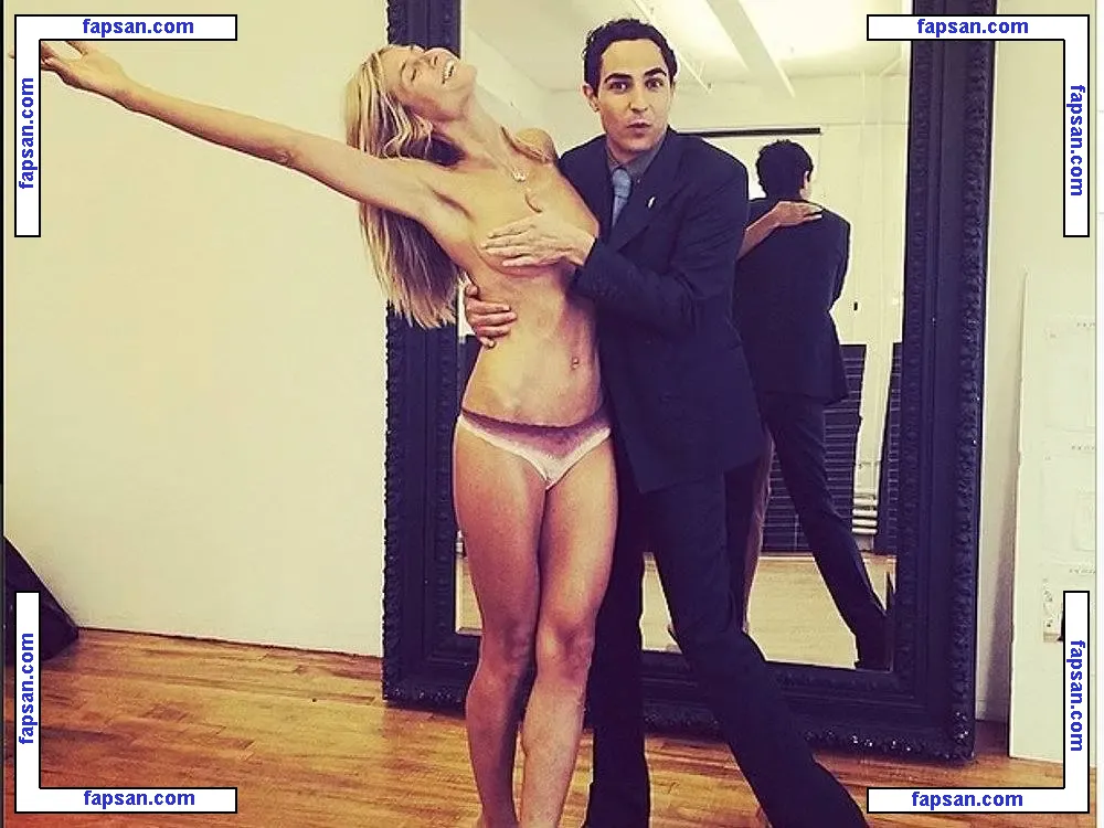 Heidi Klum nude photo #2170 from OnlyFans