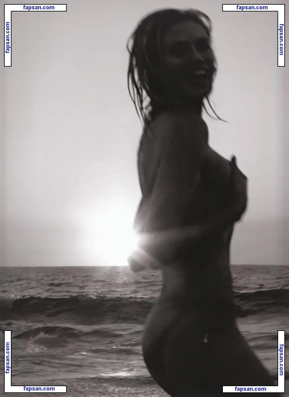Heidi Klum nude photo #2202 from OnlyFans