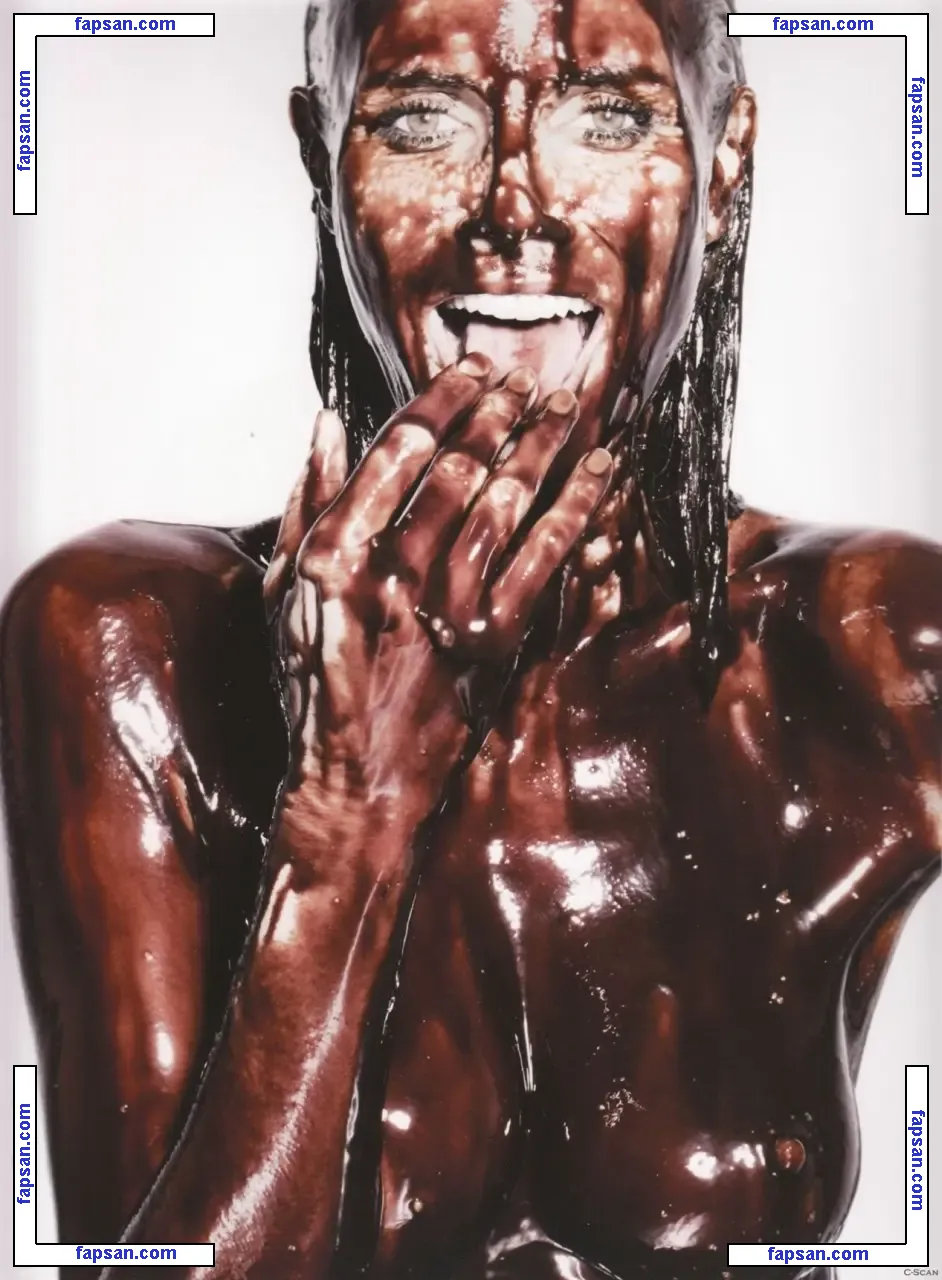 Heidi Klum nude photo #2219 from OnlyFans