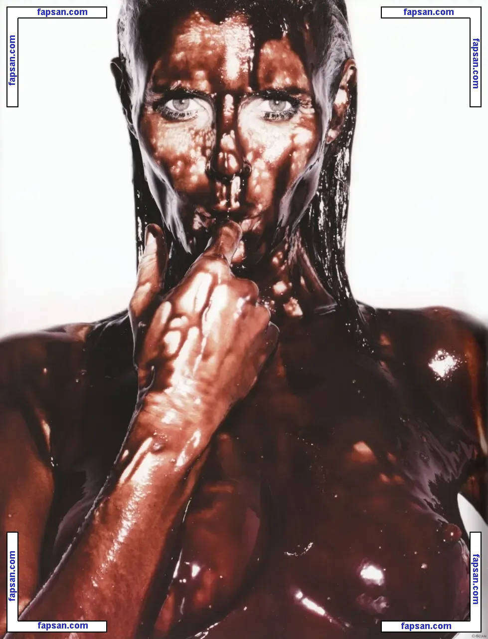 Heidi Klum nude photo #2220 from OnlyFans