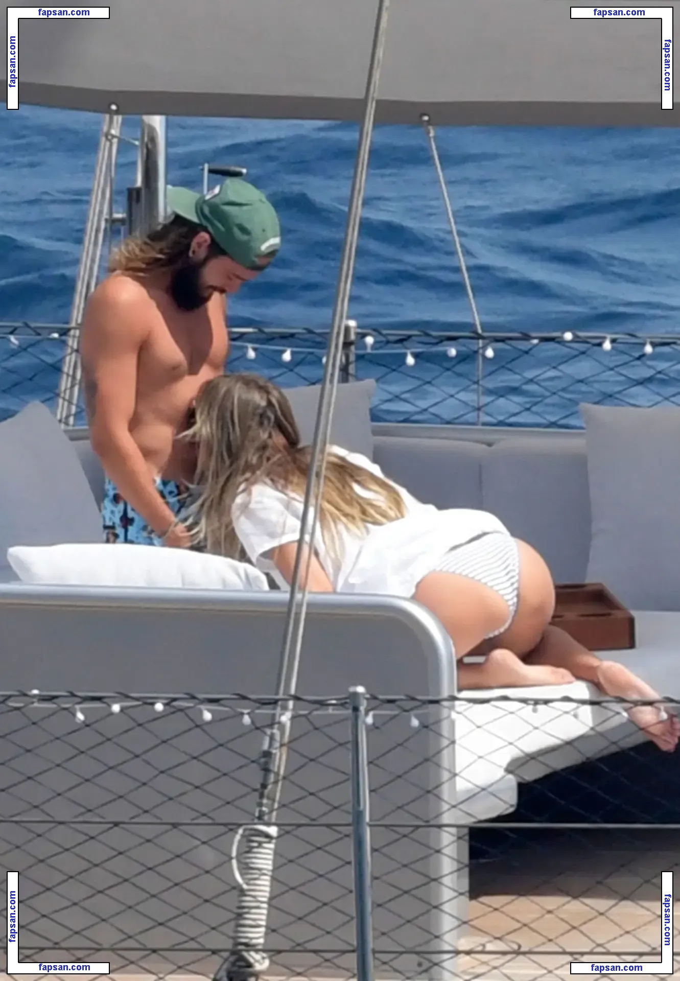 Heidi Klum nude photo #2564 from OnlyFans