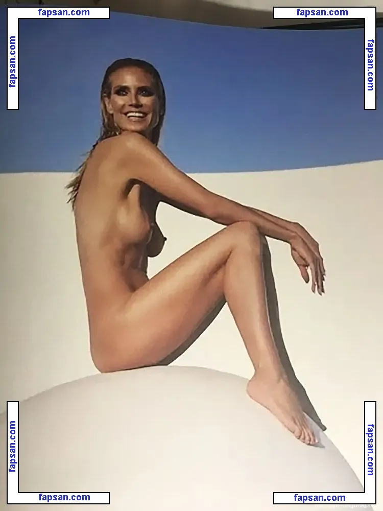 Heidi Klum nude photo #3712 from OnlyFans
