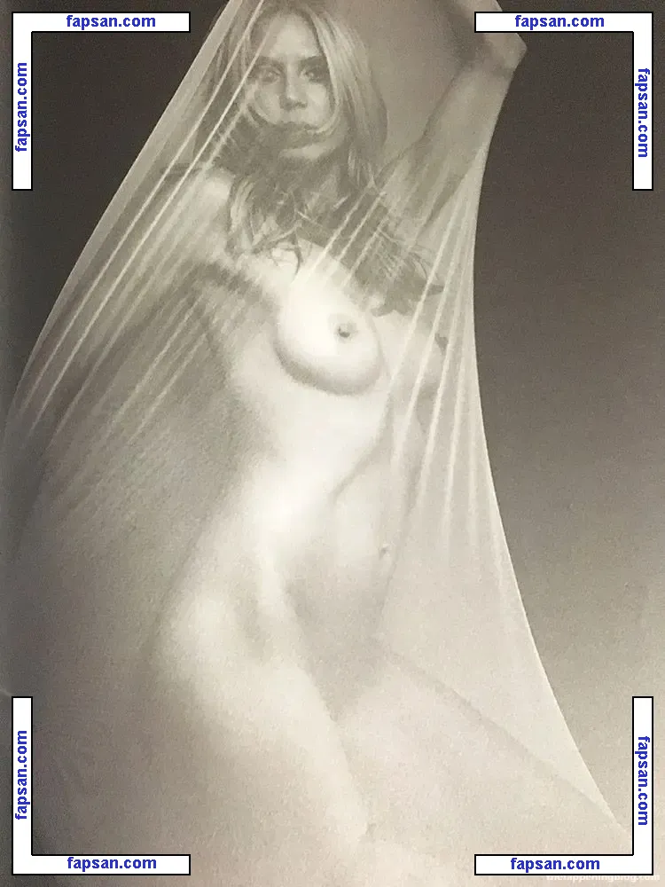 Heidi Klum nude photo #3715 from OnlyFans