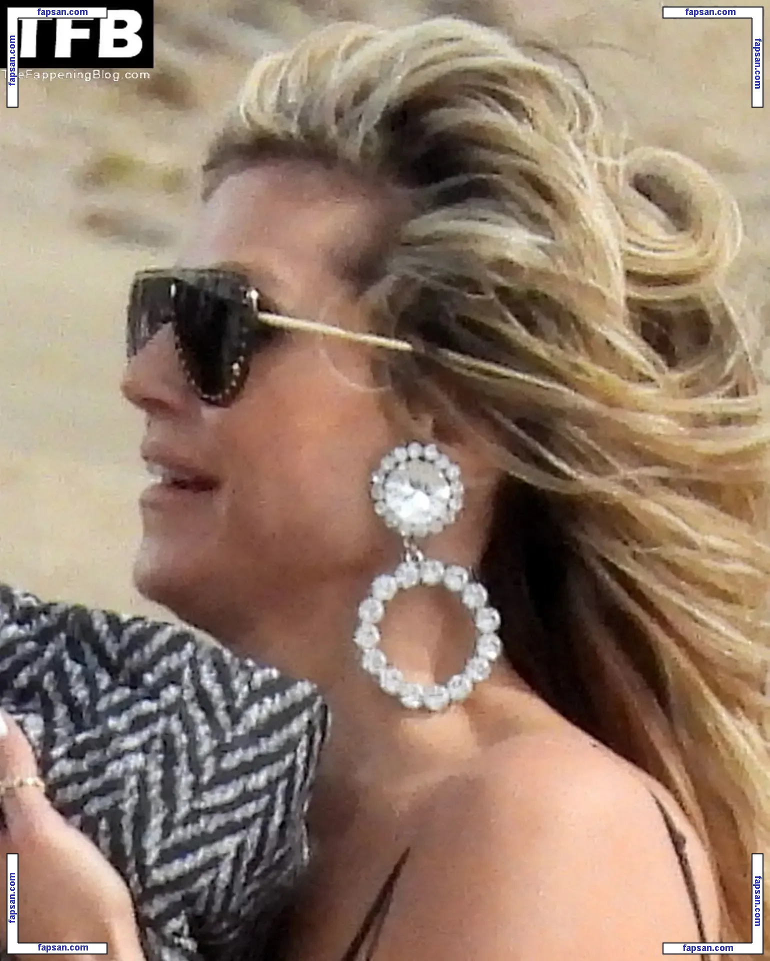 Heidi Klum nude photo #3901 from OnlyFans