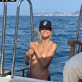 Heidi Klum nude #3950