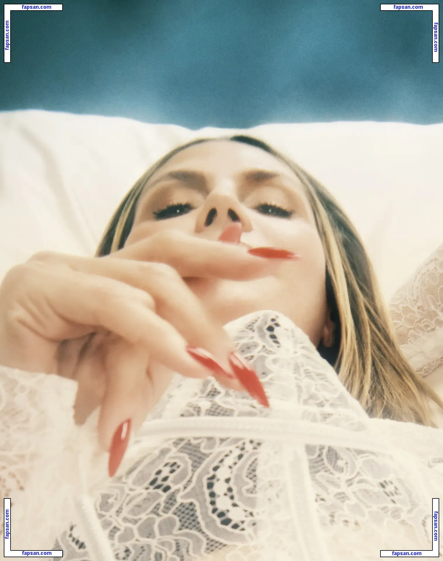 Heidi Klum nude photo #7475 from OnlyFans
