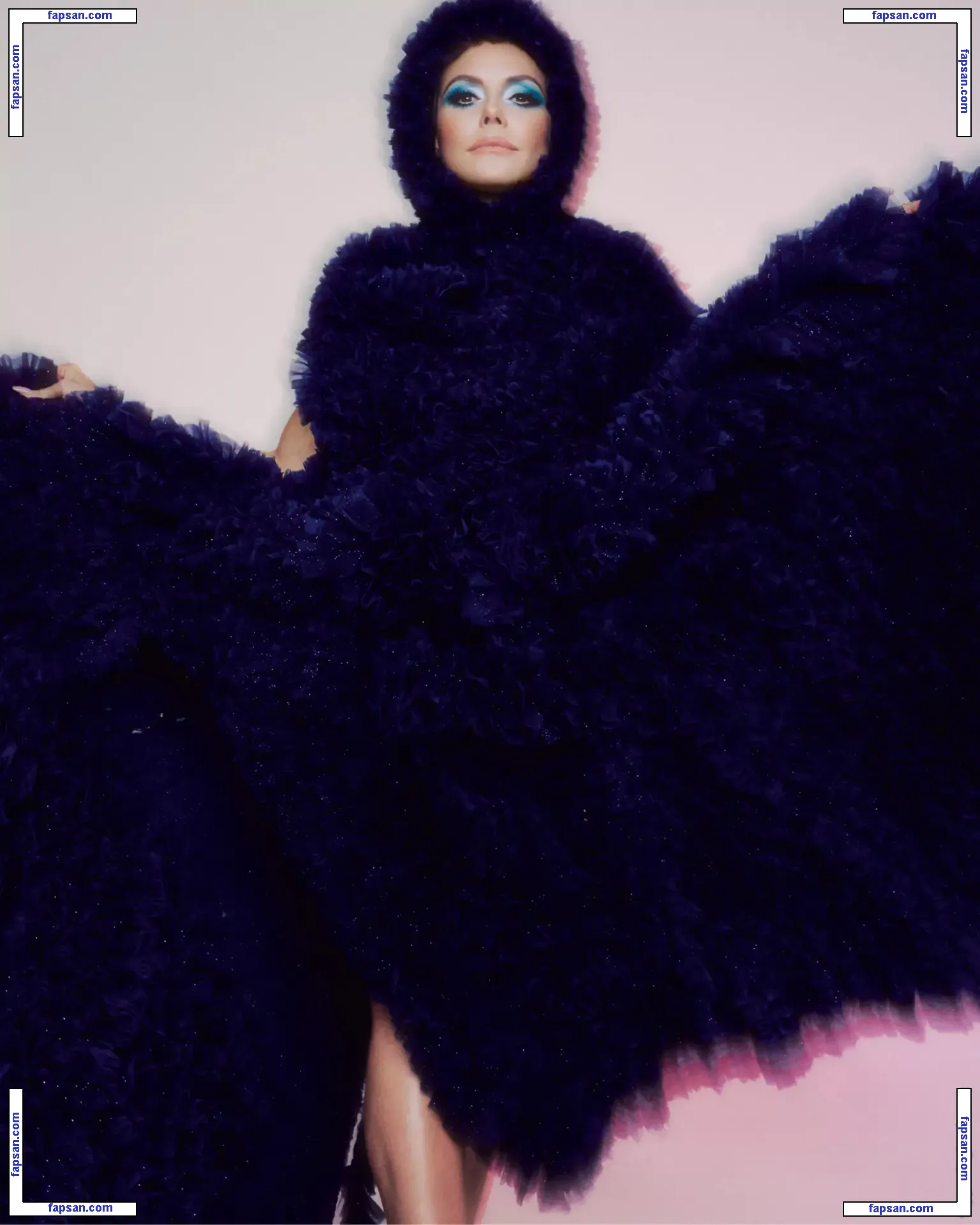 Heidi Klum nude photo #7630 from OnlyFans