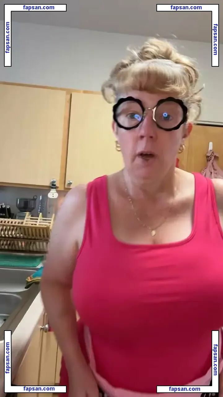 heididutytime nude photo #0005 from OnlyFans