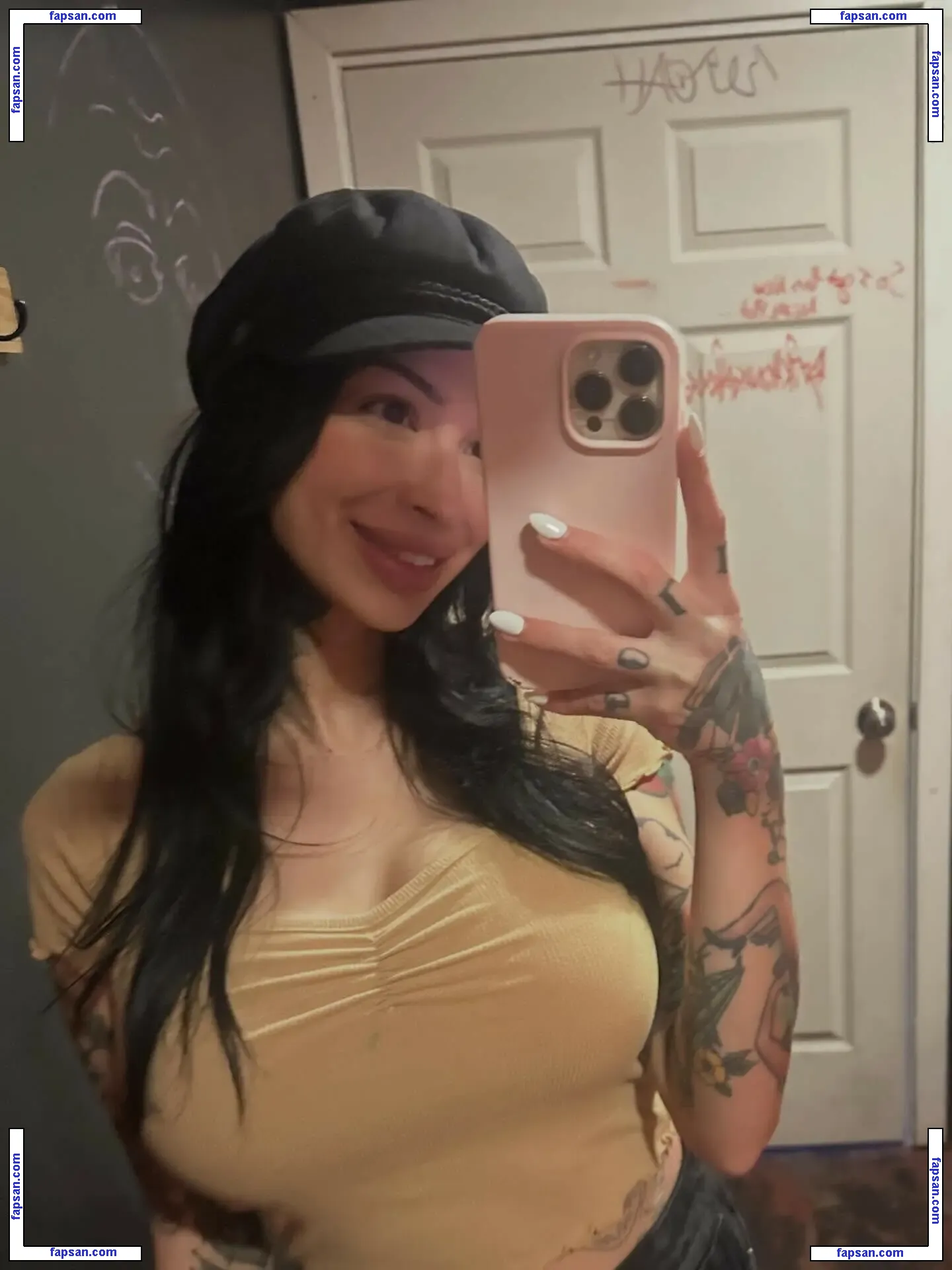 Helen Johnson nude photo #0010 from OnlyFans