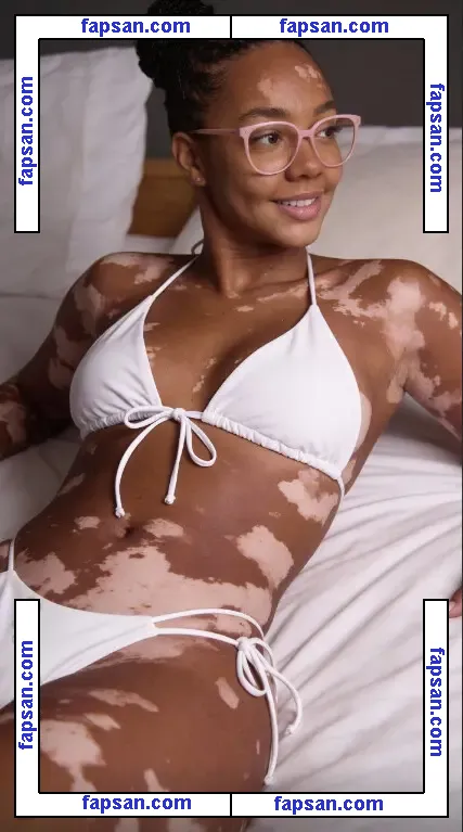 Helena Mendes голая фото #0002 с Онлифанс